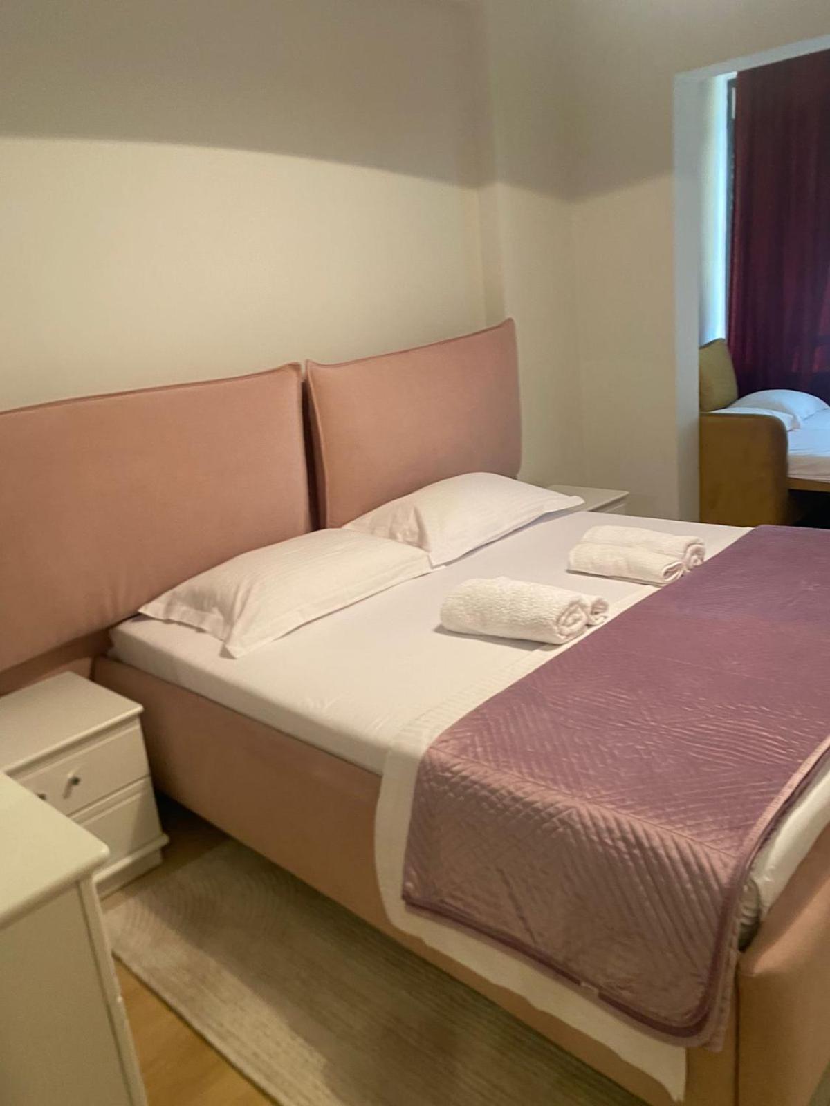 Mina Apartment Тирана Екстериор снимка